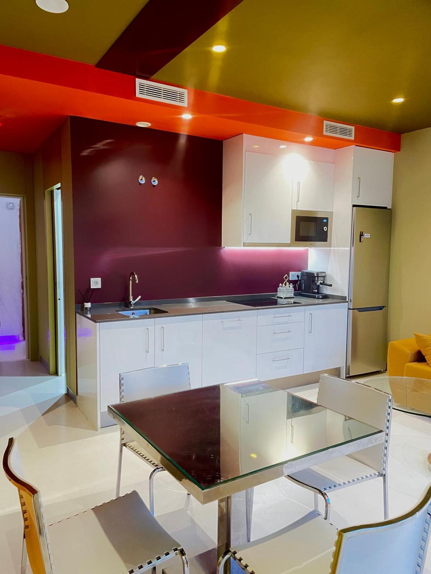 Lahola Glam Suites Торемолинос Екстериор снимка