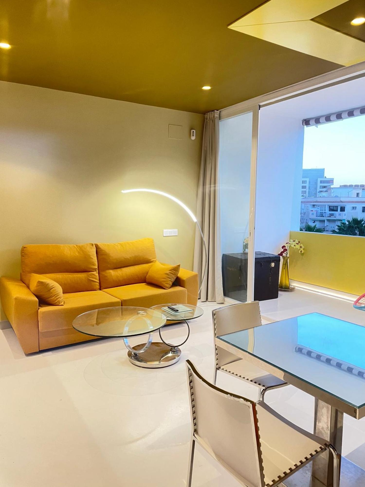 Lahola Glam Suites Торемолинос Екстериор снимка