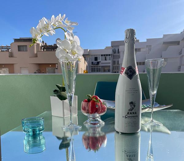 Lahola Glam Suites Торемолинос Екстериор снимка