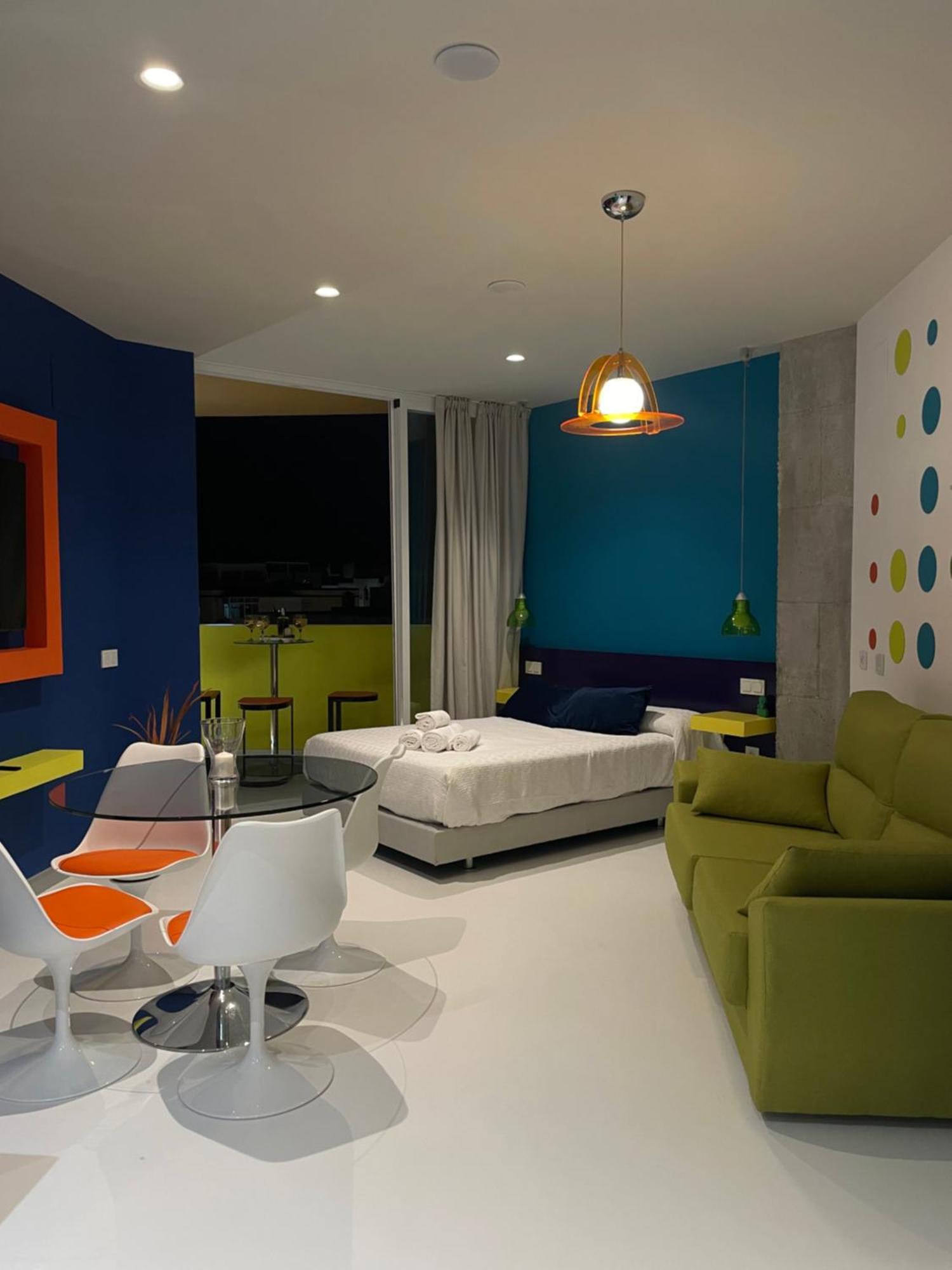 Lahola Glam Suites Торемолинос Екстериор снимка