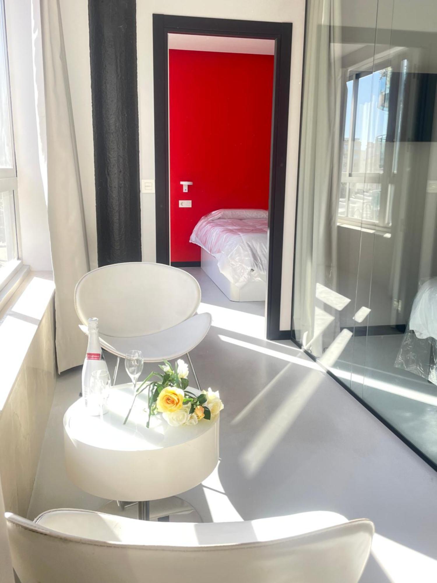 Lahola Glam Suites Торемолинос Екстериор снимка