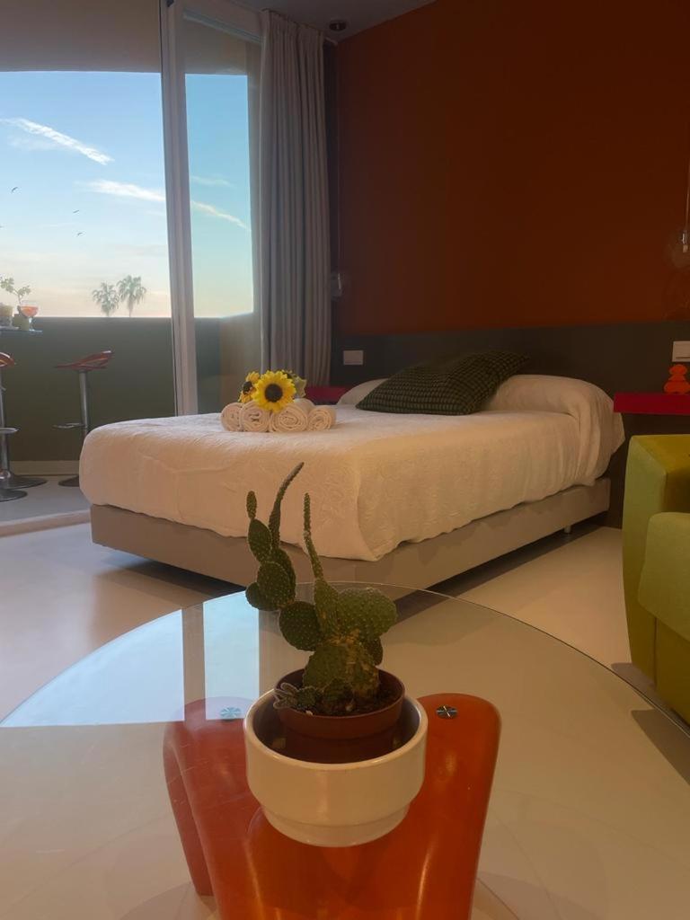 Lahola Glam Suites Торемолинос Стая снимка